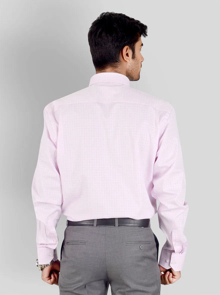 Light Pink Checked Regular Fit Formal Shirt | JadeBlue